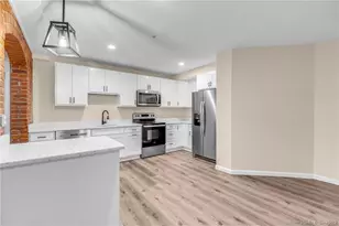 51 Russ St, Hartford, CT 06106 - Photo 5