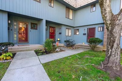 23 Margo Court #23, Cromwell, CT 06416 - Photo 1