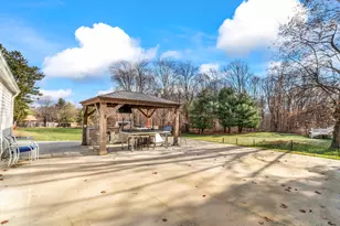 37 Driftway Rd, Danbury, CT 06811 - Photo 39