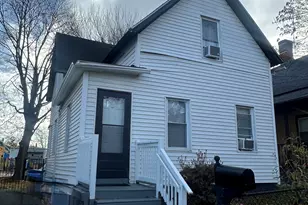 35 Loomis St, Hartford, CT 06120 - Photo 1