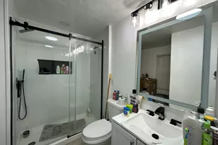 35 Loomis St, Hartford, CT 06120 - Photo 5