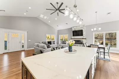 383 Leonard Road, Middlebury, CT 06762 - Photo 7