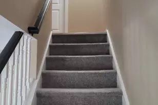 62 High Ridge Dr, Bridgeport, CT 06606 - Photo 7