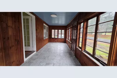 224 Pomfret Street, Putnam, CT 06260 - Photo 5