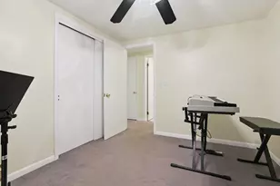 65 Dydo Dr, Montville, CT 06382 - Photo 11