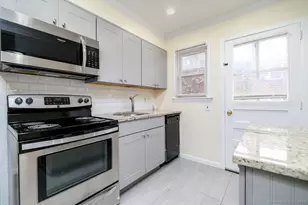 922 Shippan Ave, Stamford, CT 06902 - Photo 7