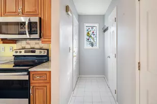 123 Old Belden Hill Rd, Norwalk, CT 06850 - Photo 9