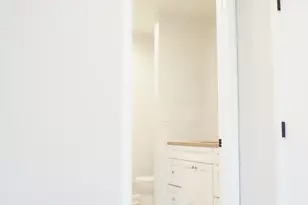 24 Overlook Dr, Monroe, CT 06468 - Photo 17