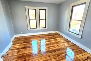 10 Clarkson St, Ansonia, CT 06401 - Photo 9