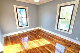 10 Clarkson St, Ansonia, CT 06401 - Photo 7