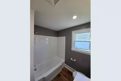 559 Mountain Road, Newington, CT 06111 - Photo 9