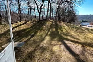 1081 New Haven Rd, Naugatuck, CT 06770 - Photo 7