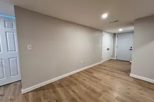 8 Rustic Rd, Ridgefield, CT 06877 - Photo 17