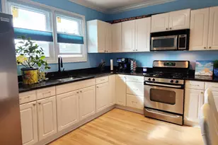 61 Aberdeen St, Stamford, CT 06902 - Photo 15