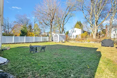 28 Aquila Road, Stamford, CT 06902 - Photo 5