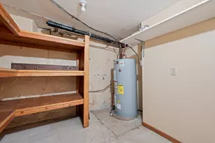 36 Randall Pl, Waterbury, CT 06704 - Photo 29