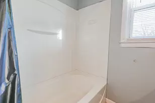 90 Blohm St, West Haven, CT 06516 - Photo 11