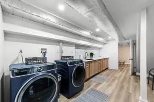 164 Janes Ln, Stamford, CT 06903 - Photo 25