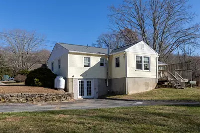 92 Warsaw Street, Deep River, CT 06417 - Photo 25