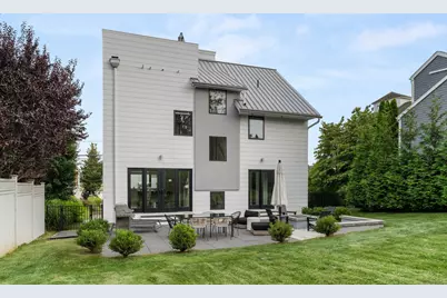 200 Hillspoint Road, Westport, CT 06880 - Photo 37