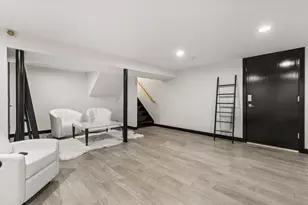 200 Hillspoint Rd, Westport, CT 06880 - Photo 33