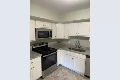 79 Claudia Drive #APT 358, West Haven, CT 06516 - Photo 5