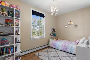 77 Maple St, Darien, CT 06820 - Photo 17