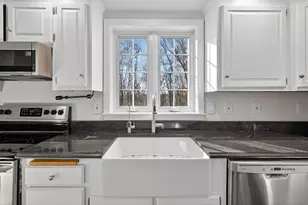 626 Pendleton Hill Rd, Voluntown, CT 06384 - Photo 7