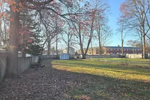 55 Hanmer St, East Hartford, CT 06114 - Photo 15