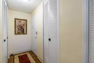 80 Cartright St, Bridgeport, CT 06604 - Photo 5