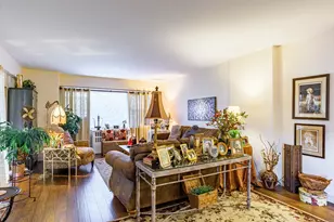 80 Cartright St, Bridgeport, CT 06604 - Photo 9