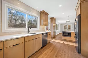 27 Tuttle Ct, Bethany, CT 06524 - Photo 13