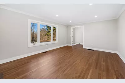 27 Tuttle Court, Bethany, CT 06524 - Photo 9