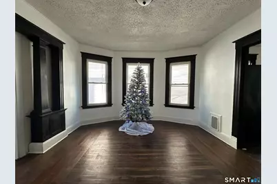 100 Shuttle Meadow Avenue, New Britain, CT 06051 - Photo 9