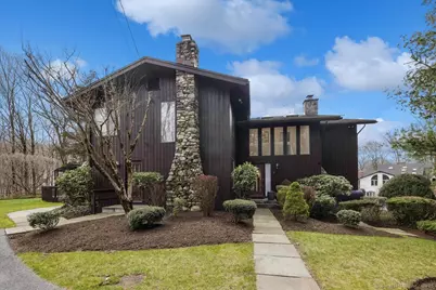 693 Den Road, Stamford, CT 06903 - Photo 1