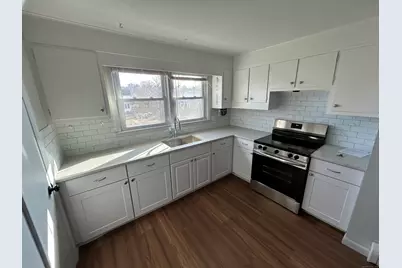 90 East Street, Wallingford, CT 06492 - Photo 3