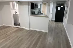 327 Dover St, Bridgeport, CT 06610 - Photo 3