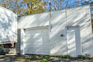 41 Stuart Ave, New London, CT 06320 - Photo 13