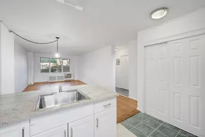 71 Strawberry Hill Avenue #APT 118, Stamford, CT 06902 - Photo 9