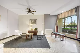 71 Strawberry Hill Ave, Stamford, CT 06902 - Photo 17