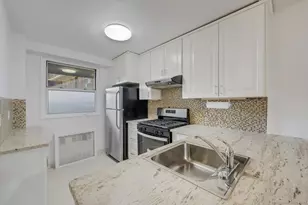 71 Strawberry Hill Ave, Stamford, CT 06902 - Photo 7