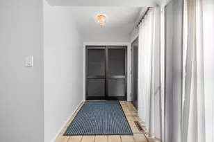 51 Charlton Hill Rd, Hamden, CT 06518 - Photo 15