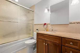 51 Charlton Hill Rd, Hamden, CT 06518 - Photo 33