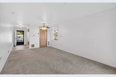 425 Asbury Ridge #425, Shelton, CT 06484 - Photo 15