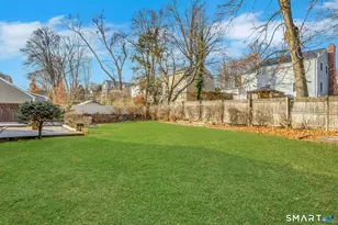 80 Elmbrook Dr, Stamford, CT 06906 - Photo 21