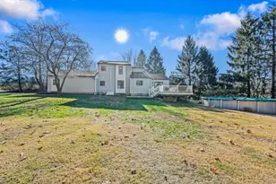 26 Farm View Dr, Madison, CT 06443 - Photo 31