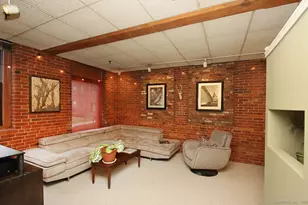 222 Williams St E, Glastonbury, CT 06033 - Photo 7