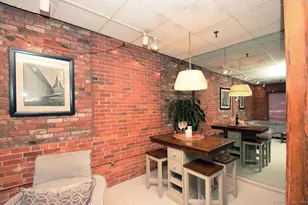 222 Williams St E, Glastonbury, CT 06033 - Photo 9