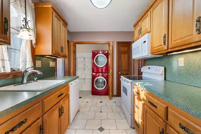 10 Rockhaven Drive #10, Glastonbury, CT 06033 - Photo 11