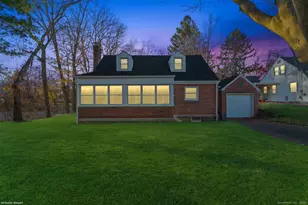 37 Thorpe Ave, Meriden, CT 06450 - Photo 3